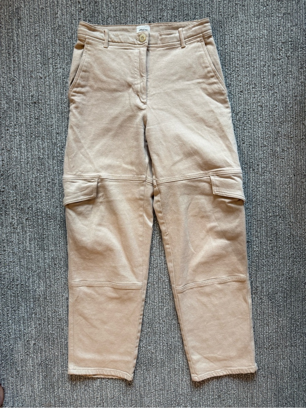 Wilfred Free Cargo Pants Women’s Size 4 Beige Utility Straight Leg Aritzia